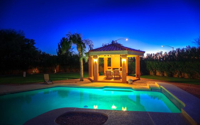Avalon - 4 Bedroom Home - Scottsdale