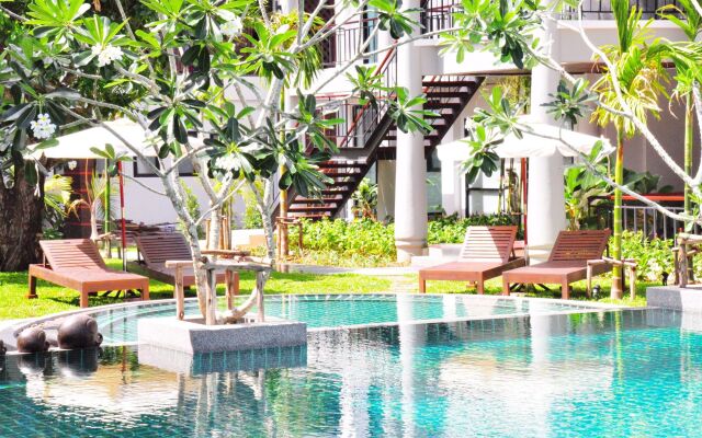 Navatara Phuket Resort