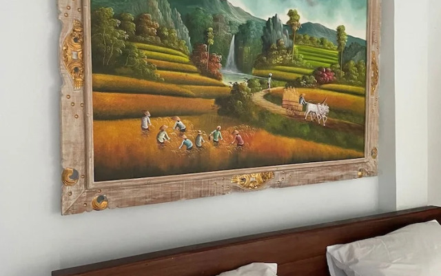 Tinggian Hill Retreat