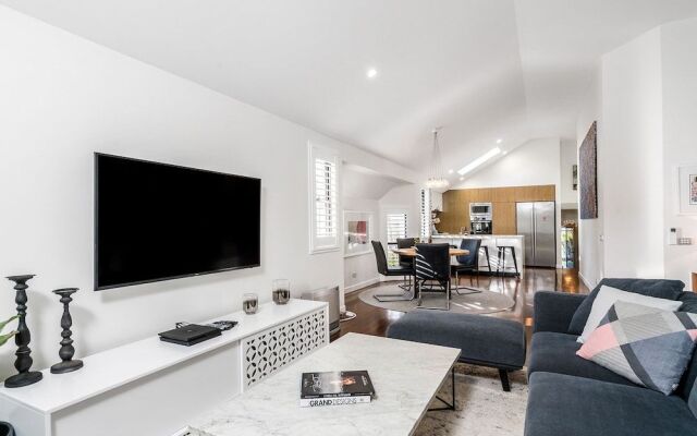 Solstice Federation home with heated pool