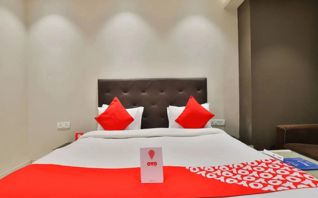 Hotel Navya Palace by OYO Rooms