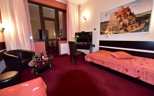 Boutique Hotel Lyulyak