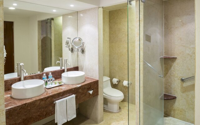 Real Inn Guadalajara Expo