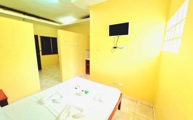 La-Familia Guest House