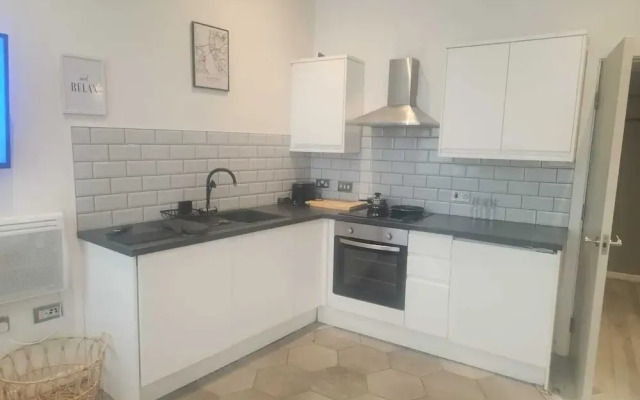 L2 Luxury Apartment