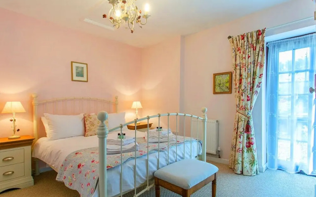 Rainsbury House, Taunton