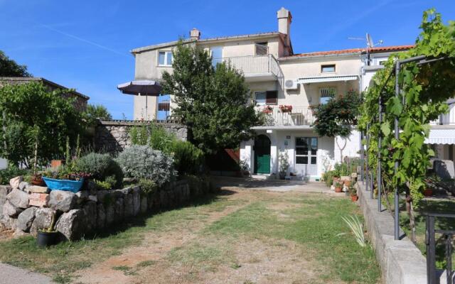 Apartment Josip