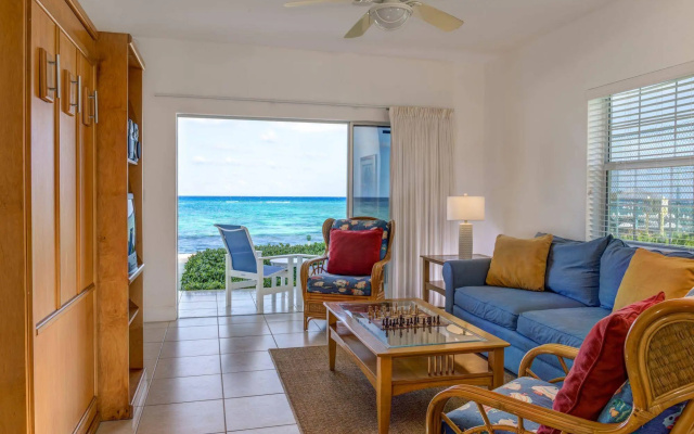 The Reef Beach Resort, East End, Grand Cayman