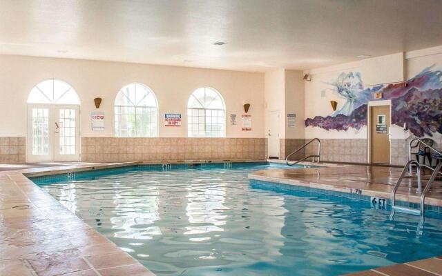 Quality Inn & Suites