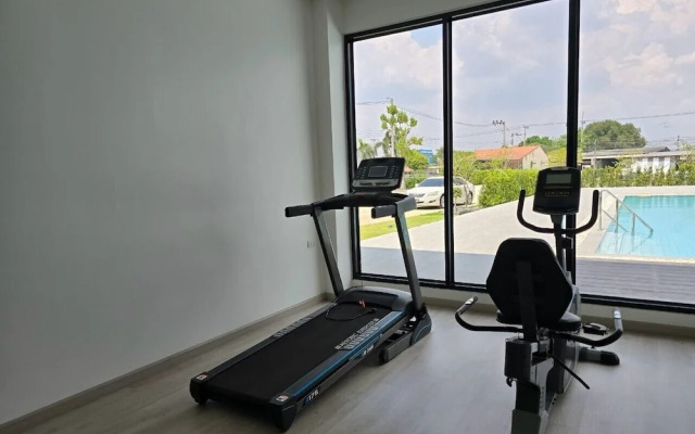 Manee Mantra Hotel Kanchanaburi