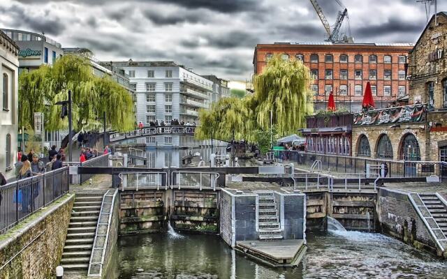 Contemporary by Regents Canal