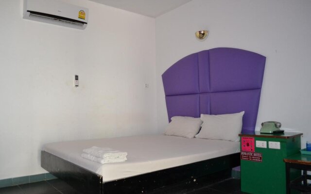 Romantic Hotel