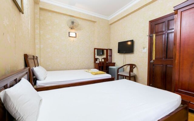 Oyo 1019 Xuan Hong Hotel