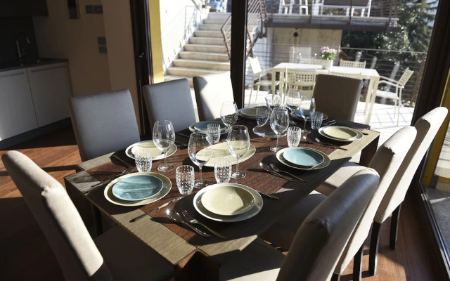 Luxury Como Lake Apartment