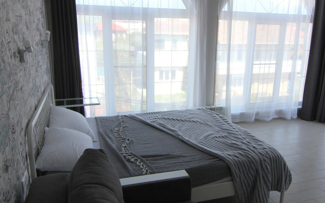 Apartments on Shchirova 34