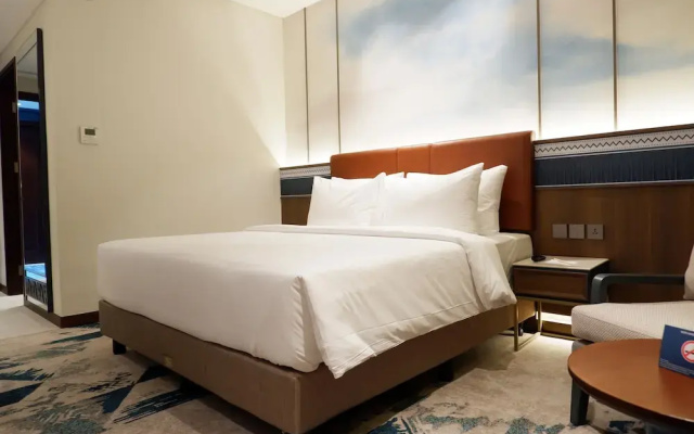 Grand Anara Airport Hotel