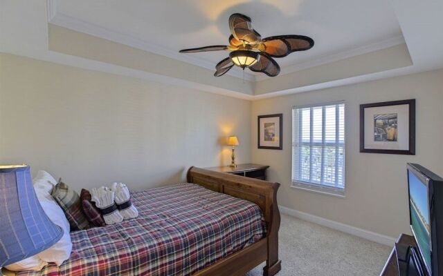 Majestic Reef Penthouse - 3 Br Condo