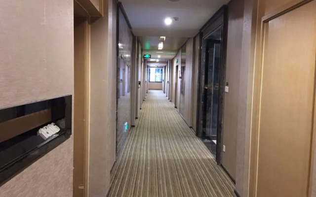 Checkinn Apartment- Poly Zhongda