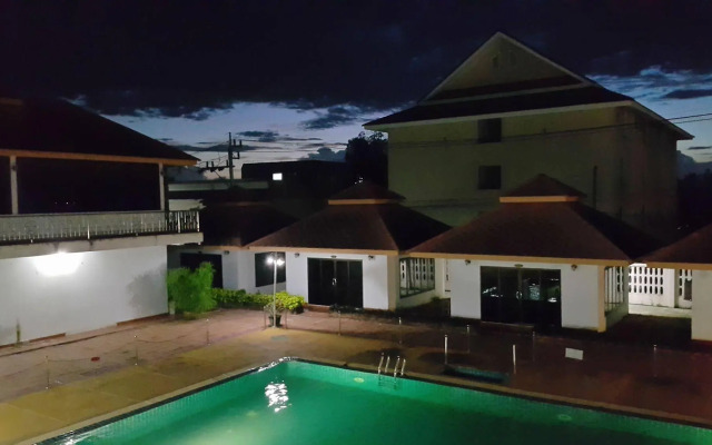 Sadudee Mansion