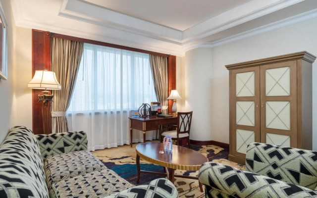 Regal Palace Hotel