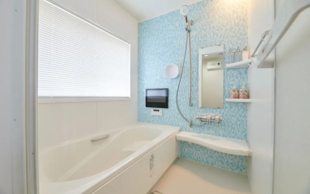 Rush Awaji Guppy - Seaside Holiday Home