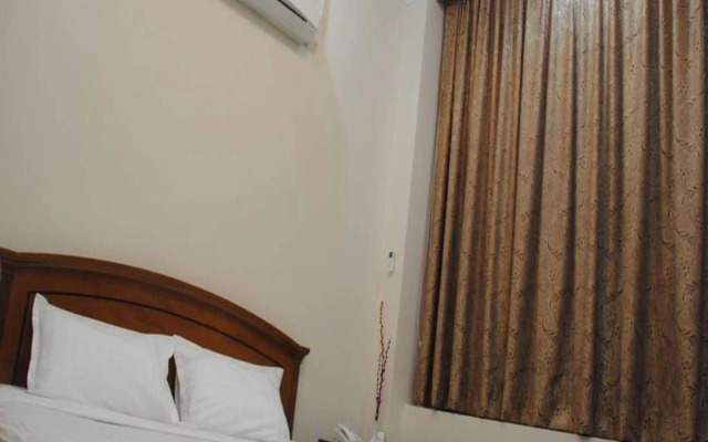 Royal Star Guest House