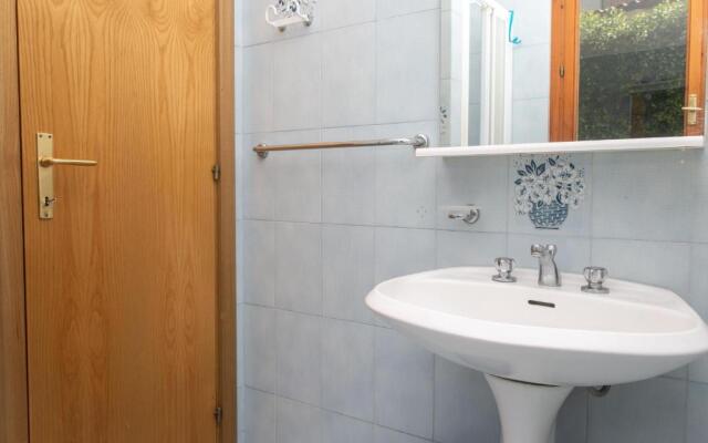 N215 - Numana, trilocale con portico