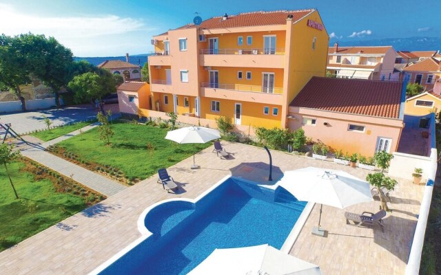 Nice Home in Privlaka With Wifi and 1 Bedrooms