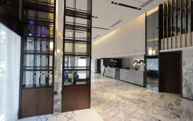 Borrman Hotel (Xinxing Bus Station)