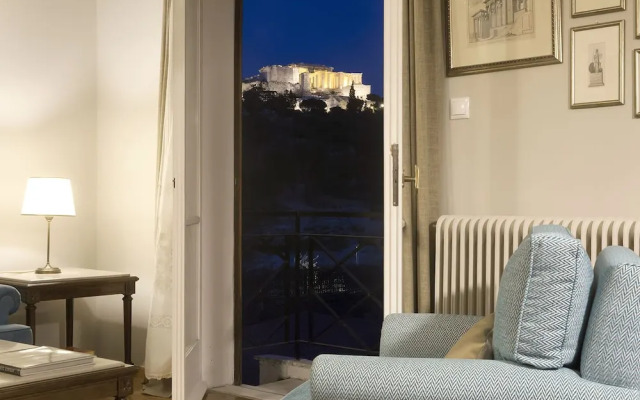 Amazing Two Storey Apartment - Thissio