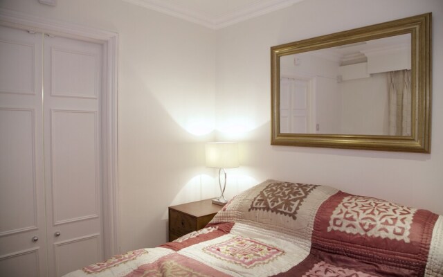 A Place Like Home - Inviting Flat near South Kensington