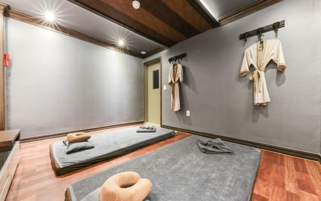 Chungju Four Seosons