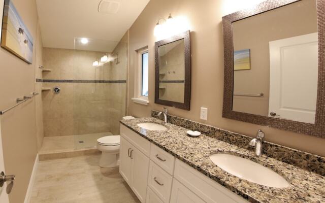 AMI Beach Home Apartment 4