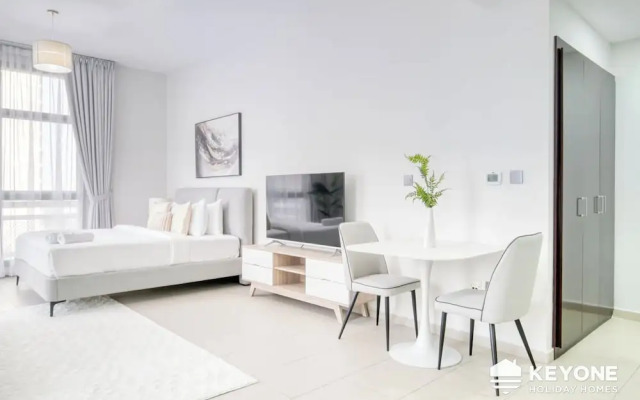 Kohh - Bright Studio Oasis Residence