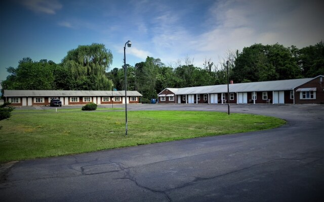 Peloke's Motel