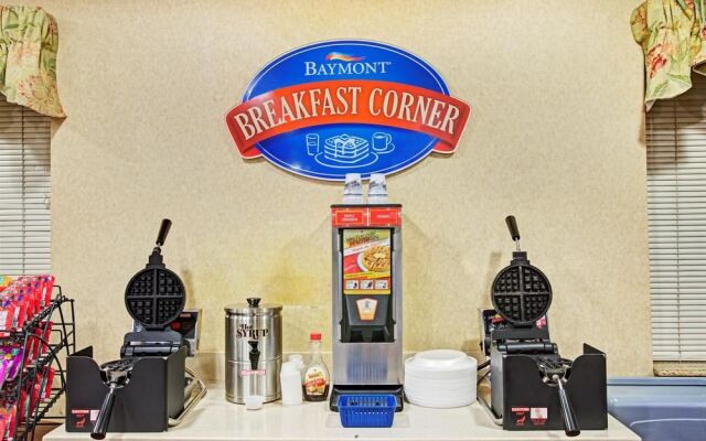 Baymont Inn & Suites Indianapolis