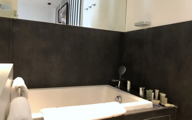 Le Pré du Moulin - Maison Alonso - Hôtel Restaurant