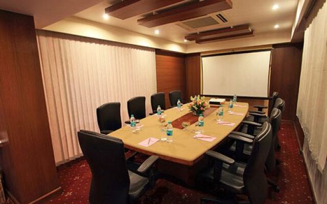 Parijatha Gateway Hotel