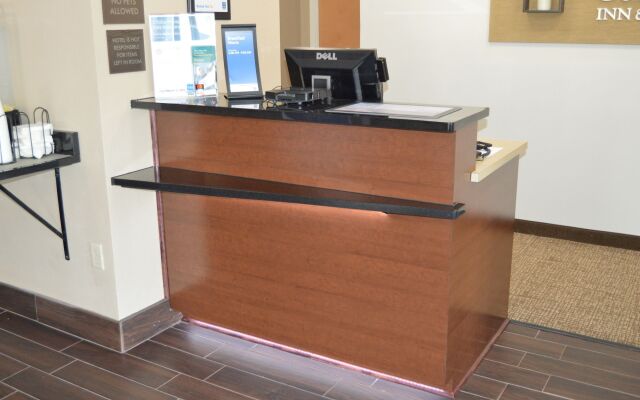 Comfort Inn & Suites Covington - Mandeville