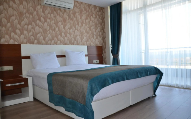 Grand Ahos Hotel & Spa