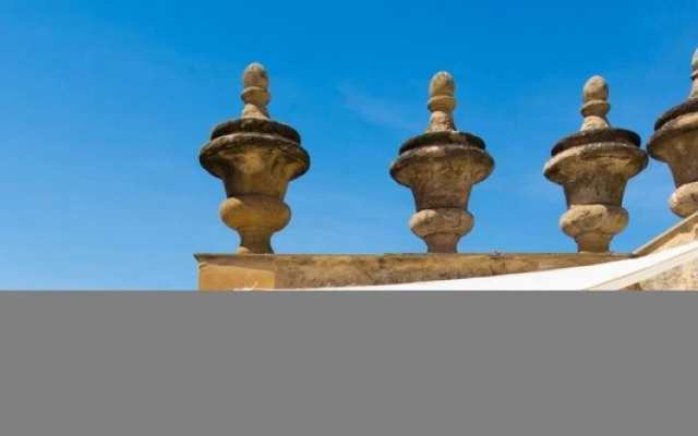 Amazing Apartment With Terrace on the Historical Porta Carini by Wonderful Italy