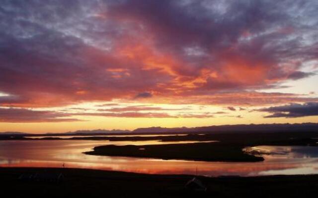 Vindheimar Holiday Home