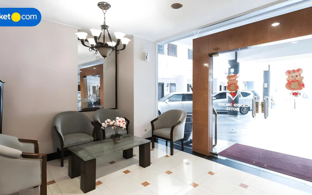 Grand Orchid Hotel