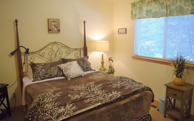 Elder Family Lodge