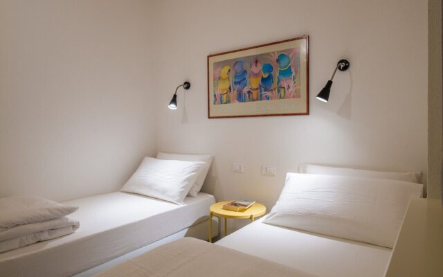 La Gazza Ladra Apartments