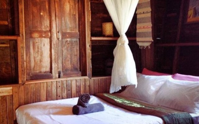 Khum Tai Lue Resort