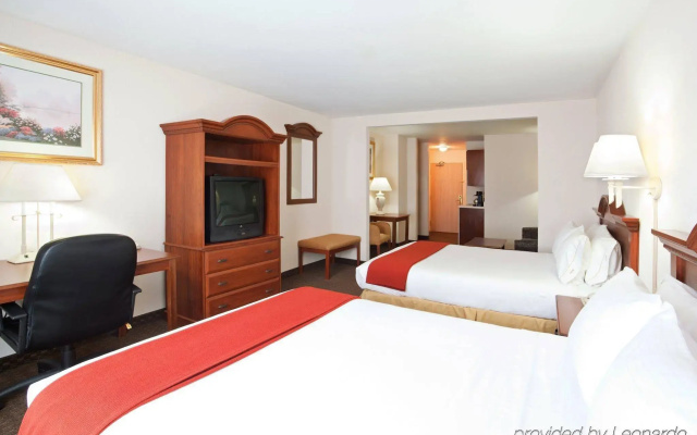 Holiday Inn Express & Suites Marion by IHG