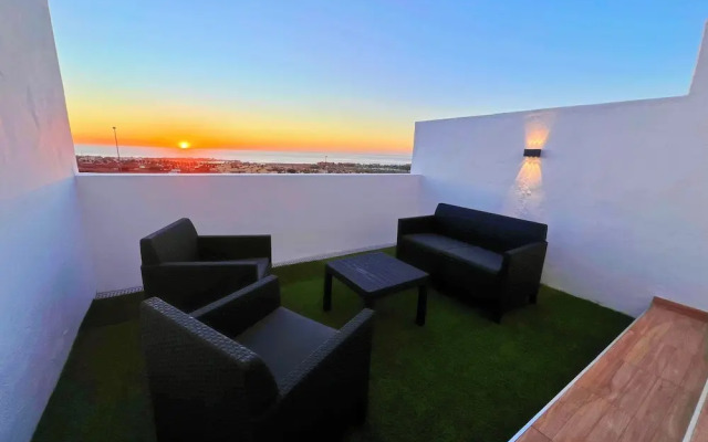 Sea View Bungalow with Communal Pool