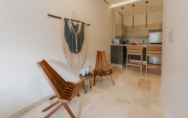 203B Amira Studio By Sandy powerful