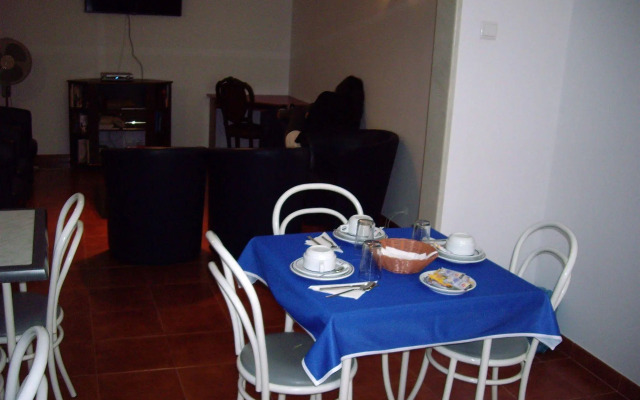 Pensao Residencial Camoes